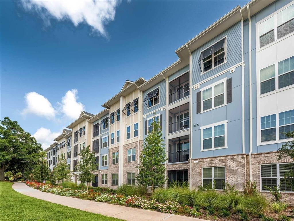 Photos and Video of Alvista West Vue in Orlando, FL